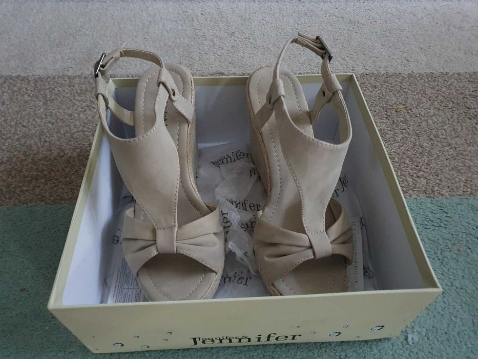 Nowe damskie buty sandały Jennifer roz. 38
