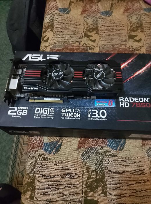 Комплект AM3+ FX 4320 8 Gb ОЗУ. HD 7850 2 Gb