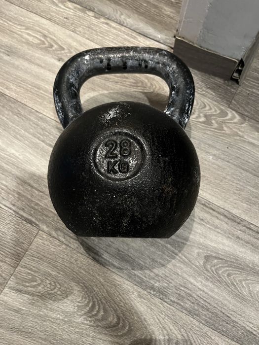 Kettebell 28 kg żeliwne