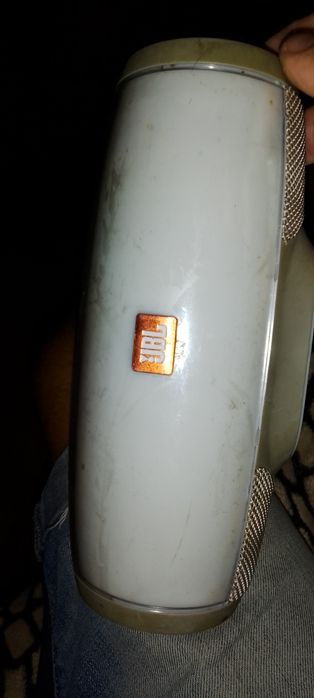 Bluetooth колонка jbl