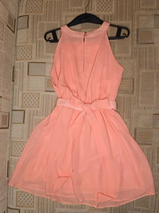 Платье персиковое шифоновое летнее