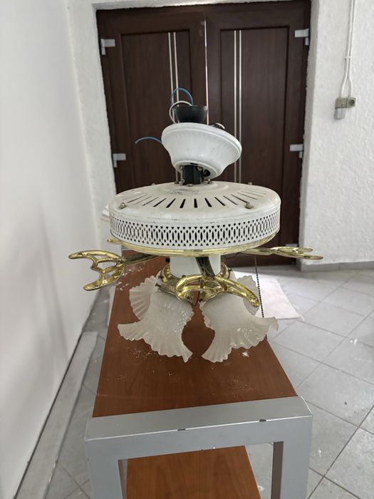 Ventoinha/candeeiro de tecto 3 vel+4 lampadas