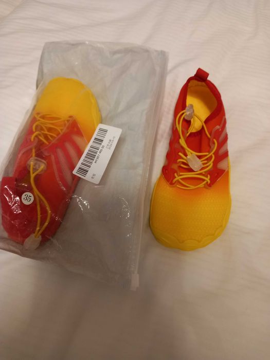 Buty do wody , na kamieniste plaże ,