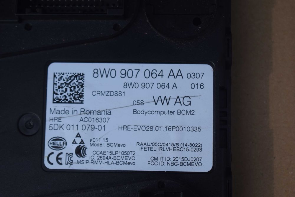 AUDI A4 8W B9 .moduł sterownik komfortu .8W0.907064A