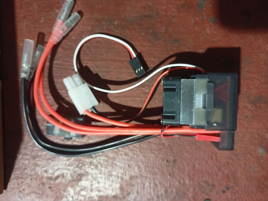 Regulator szczotkowy 6-12v do modeli RC 320A trial onroad offroad hpi