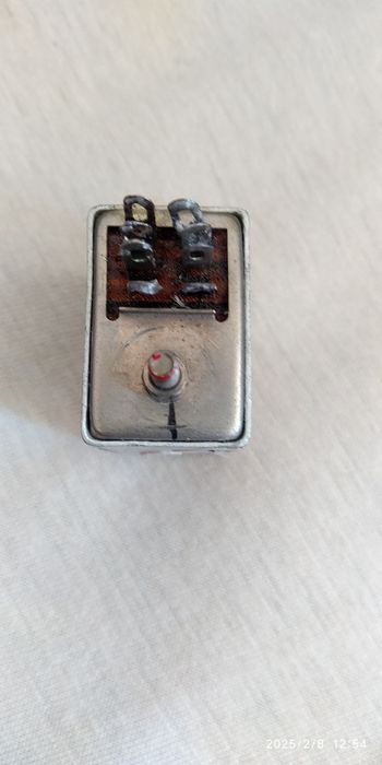 Реле РЭС 6  РФО 452 101  год выпуска 70г