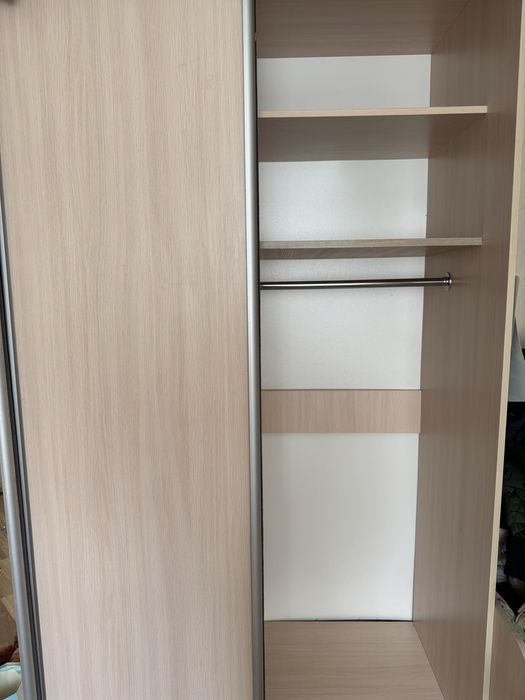 Шафа купе трьохдверна