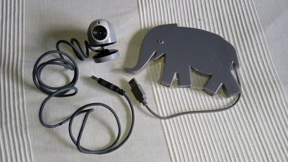 Labtec Webcam Plus + extensão USB