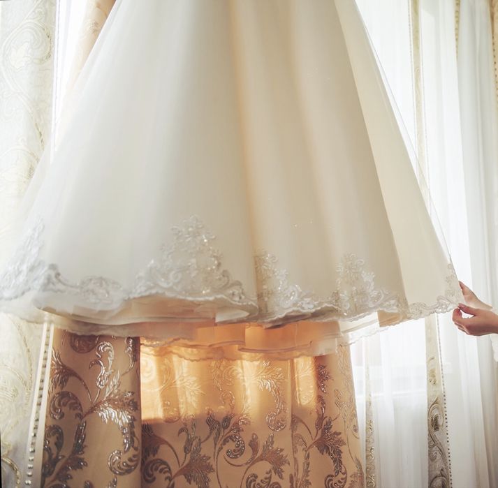 Сукня весільна, плаття весільне