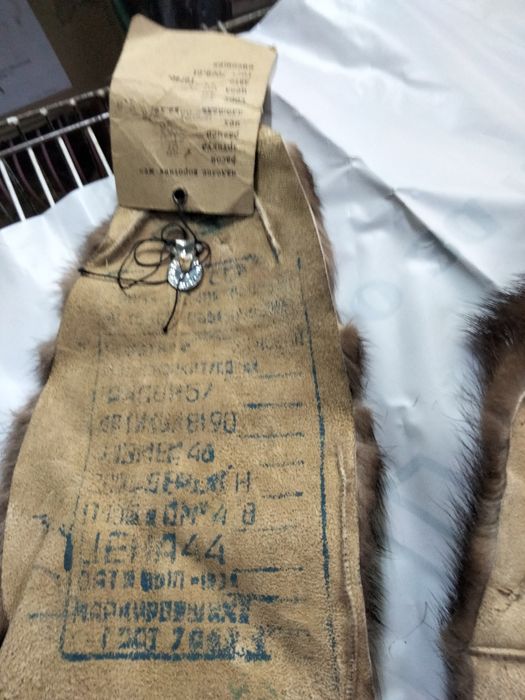 Норка на воротник.