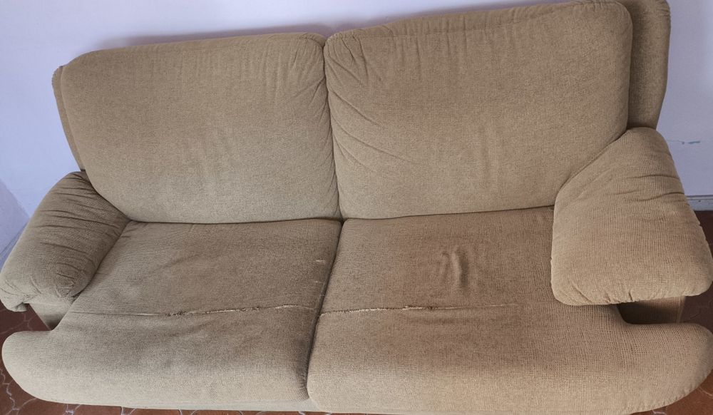 Sofá  Bege em Tecido