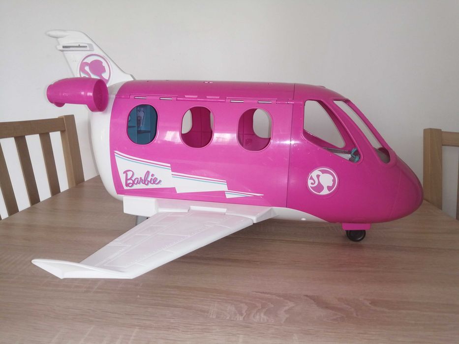 Wymarzony duży samolot Barbie, model: GJB33