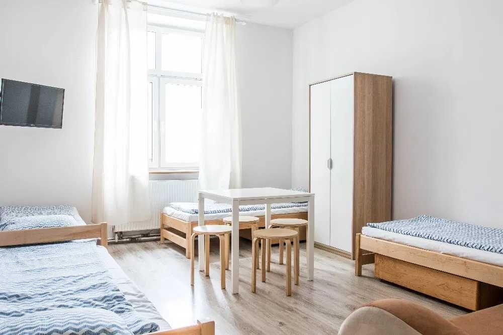 Сдам подселение в комнату Общежитие Киев Хрещатик / Арсенальная Дешево