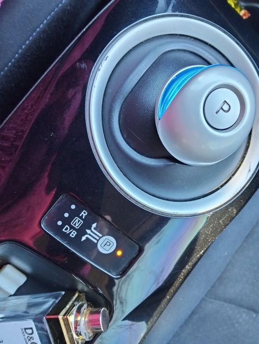 Ніссан ліф 2013 р