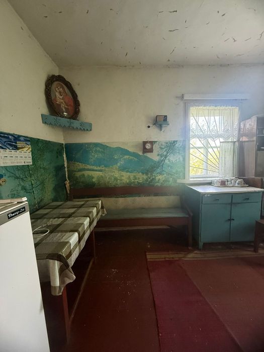 Продам будинок в селі Красилівка над трасою