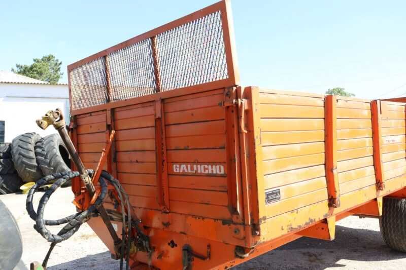 Reboque espalhador de estrume Galucho 4SFV-6T