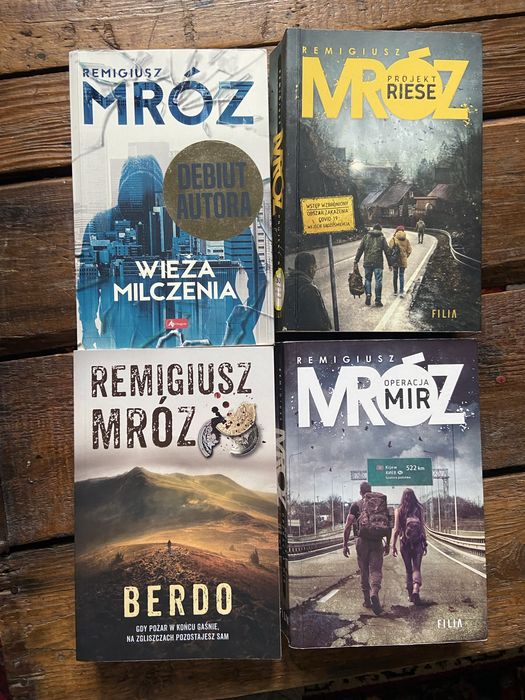 Remigiusz Mróz zestaw 4 książek