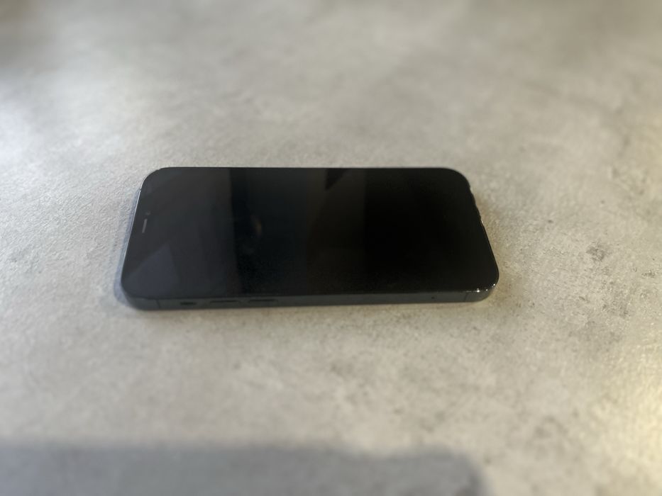 Iphone 12 pro (79% bateria) Nochowo • OLX.pl