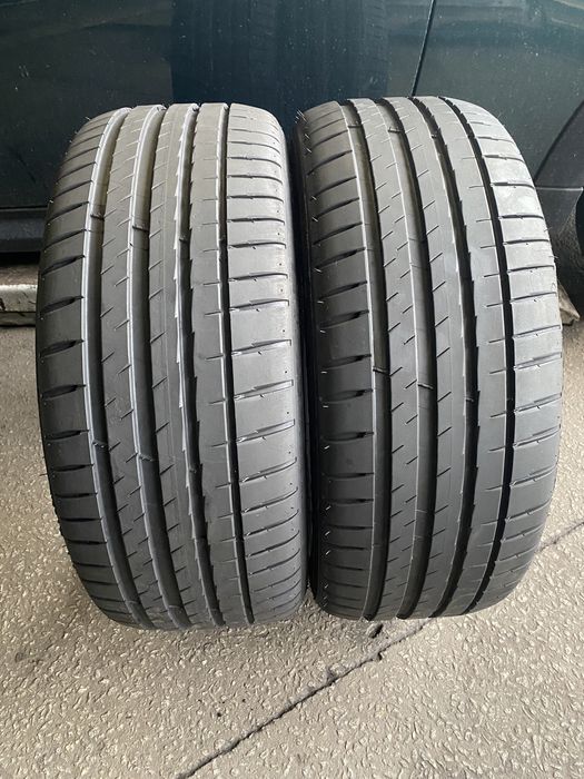 Pneus Semi-Novos 235/45/18 Michelin Pilot Sport 4