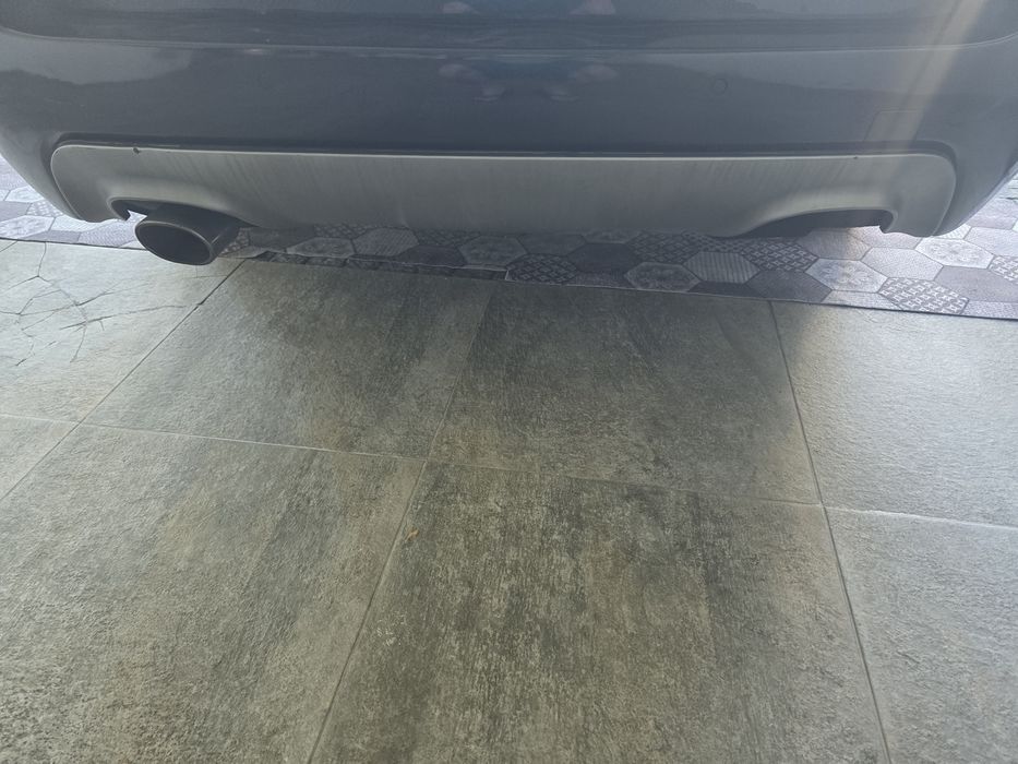 Spoiler Difusor  de  Escape Traseiro BMW SÉRIE 5 E60/E61 M5 M Performance