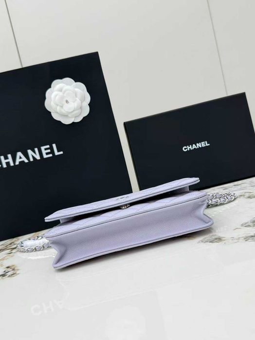 Purple fashion bag