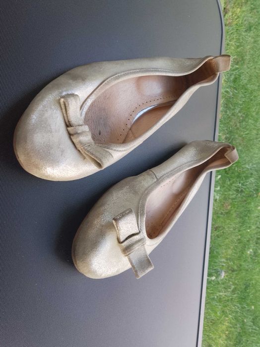 Wojas baleriny damskie szaro-srebrne skórzane – R. 39 wkładka 24,5 cm