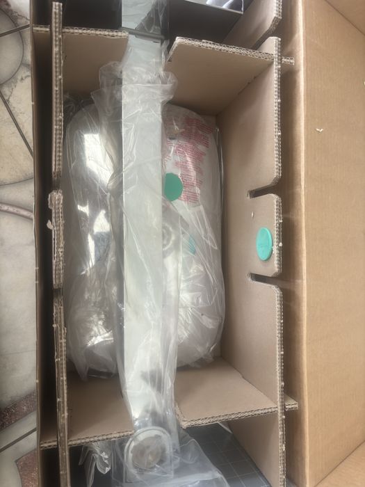 Верхній душ Hansgrohe Raindance Select E300 3jet 26468000