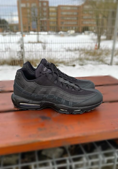Кросівки Nike Air Max 95 Essential CI3705-001 оригінал 49,5 (33 см)