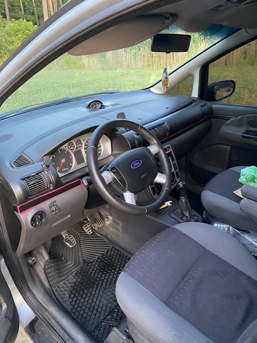 Ford Galaxy для військових