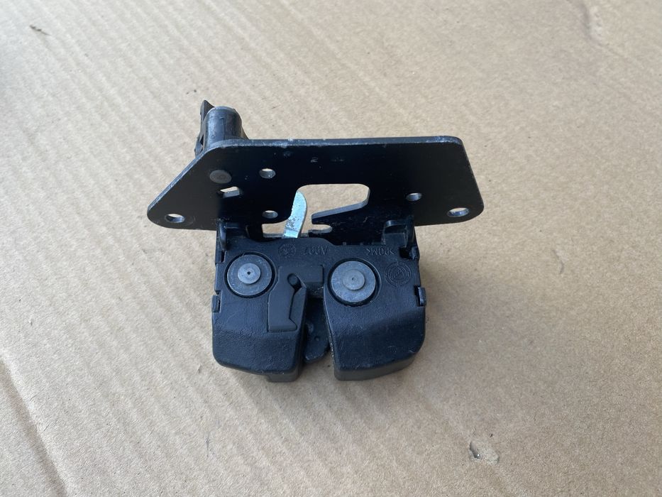 Fiat Panda zamek klapy bagaznika