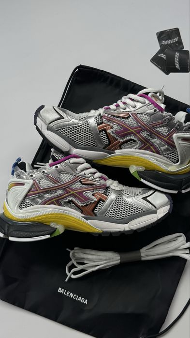 balenciaga runner archive drip style red раннери сітка кросівки на літо