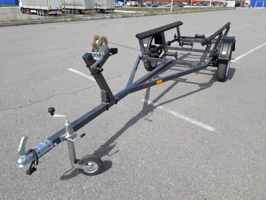 Для любой лодки ПВХ или Крым.