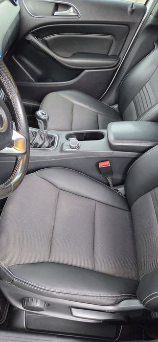 Mercedes-Benz  B 180D