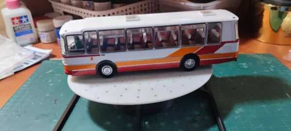 Modelarski Stół obrotowy do malowania modeli