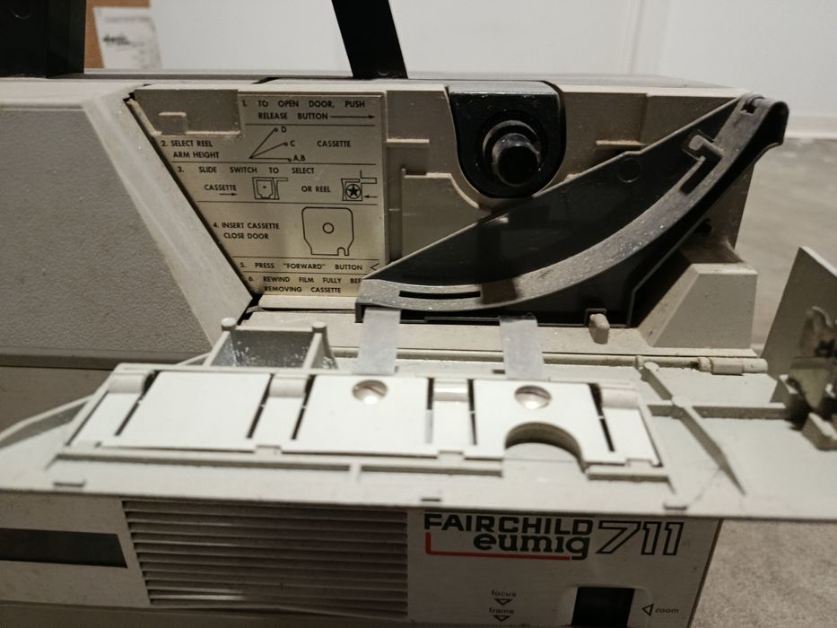 Projetor Eumig 711 R Super8