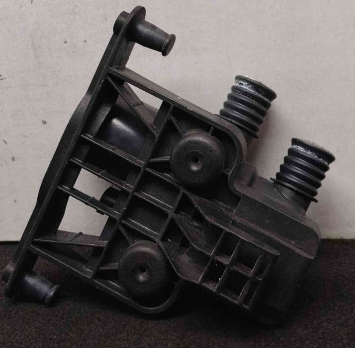 Bomba Água Adicional 6920226-02 - BMW 5