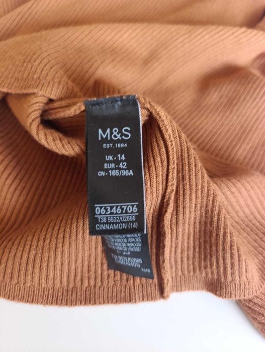 Jasnobrązowy golf damski M marki M&S wiskoza 80%