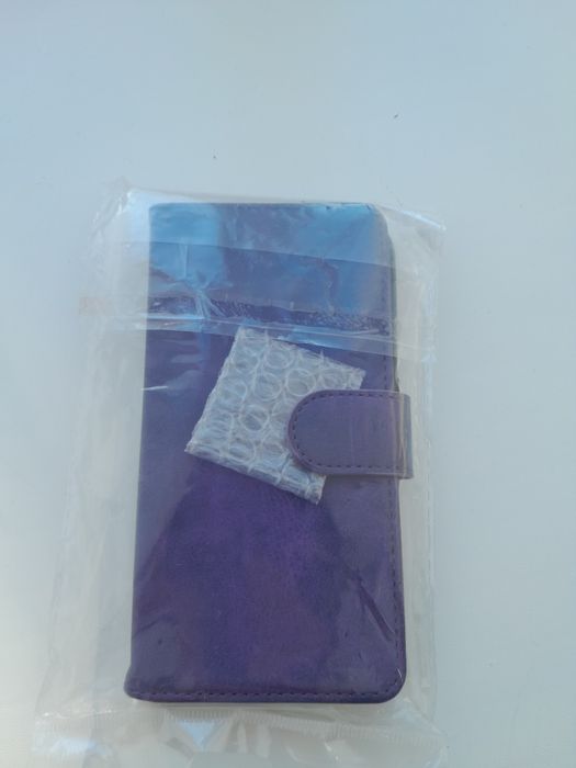 Продам чехол на телефон самсунг A01