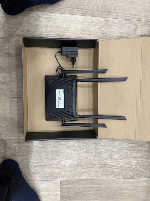 Маршрутизатор інтернет WiFi5 Asus RT-AC1200_V2