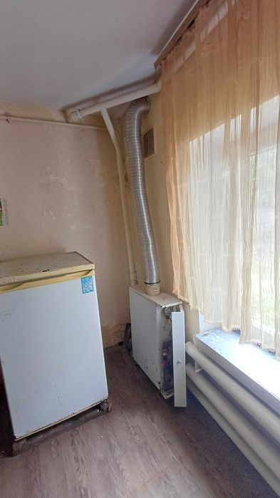 Продаю пів будинка з окремим двором Погранична - 2 Слобідська