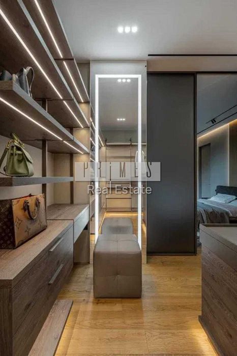 Продаж / Будинок / 337 м2 / Гатне / вул. Миру