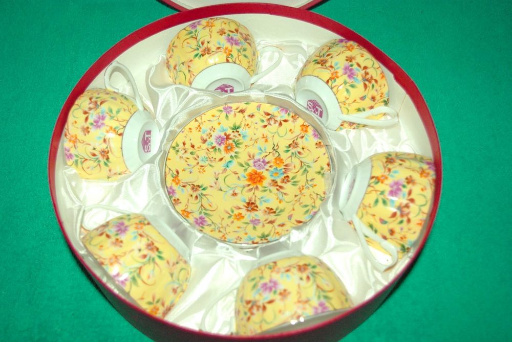 Набор для подарка для чаепития чашки и блюдечки