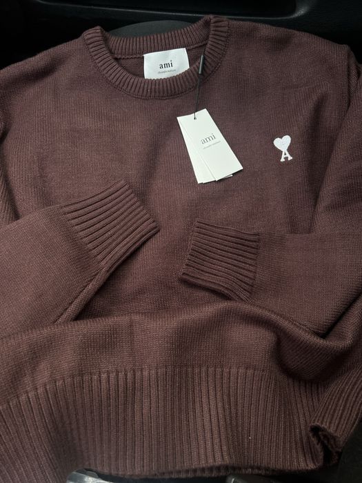 Свитер в стиле Ами амі Paris темный шоколад