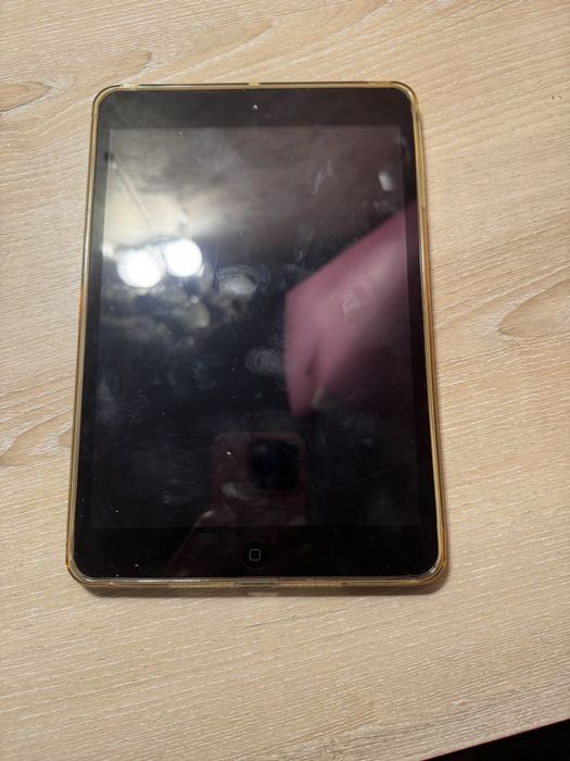 Продам iPad MF432LL/A