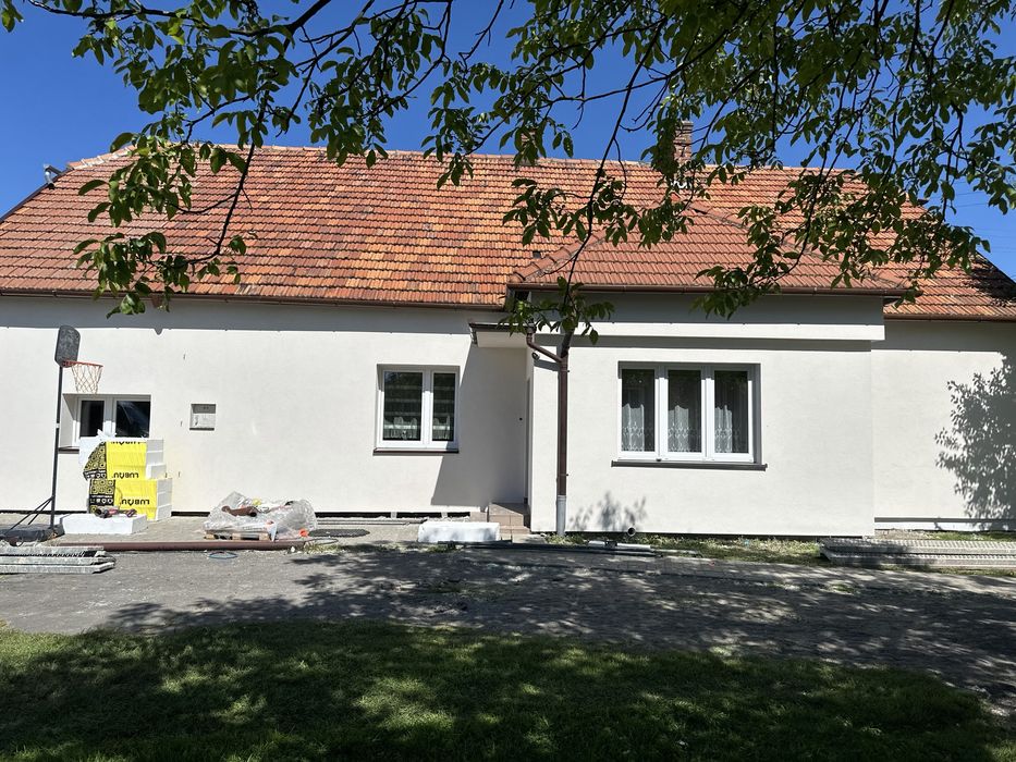Docieplenia na gotowo weduk zyczen ,    jak i odswierzanie elewacji ,
