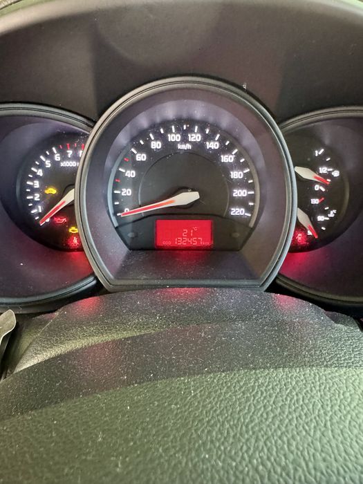 Kia Rio 1.2 85cv 2016