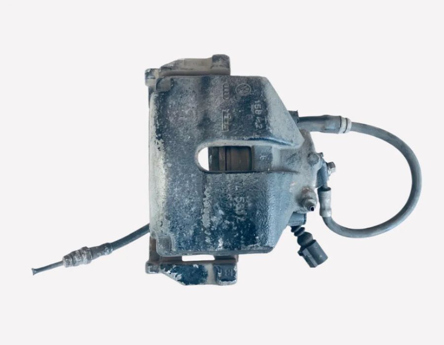 Супорт передній лівий Volkswagen Passat CC Passat B7