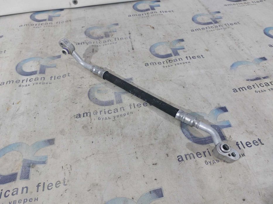 Audi Q7 10-15 Трубка кондиционера 4L0820730 / Ауди Ку7