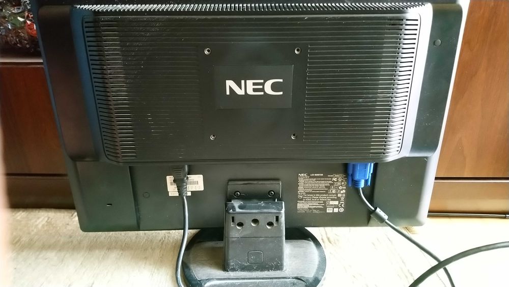 Monitor do komputera ''NEC'' 22 cale
