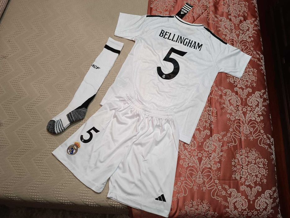 Camisola Criança BELLINGHAM Equipamento REAL MADRID | NOVO